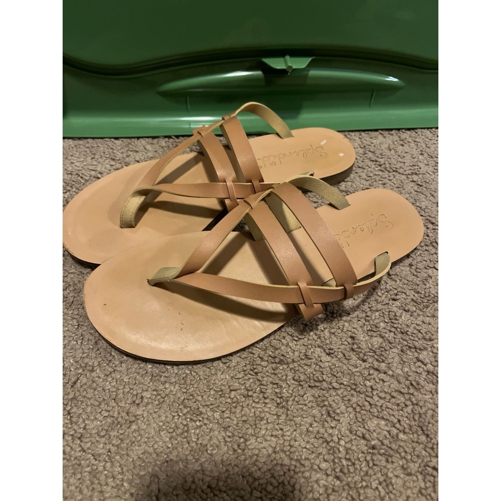 Woman's sandal